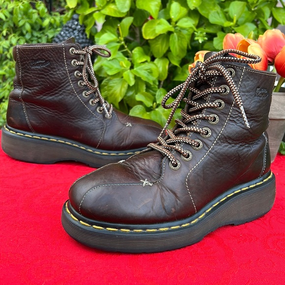 Dr. Martens Vintage Wedge Platform Brown Leather Boots - Picture 5 of 17
